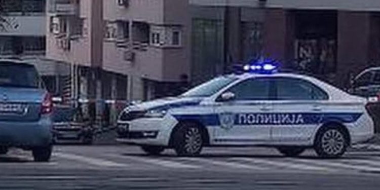 Brutalan sukob u Novom Pazaru: Komšijska rasprava zbog prskanja automobila završila fizičkim obračunom