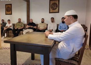 Šesnaestogodišnji Usama Mušović iz Sjenice postao hafiz Kur’ana – proučio cijeli Kur’an u jednom danu