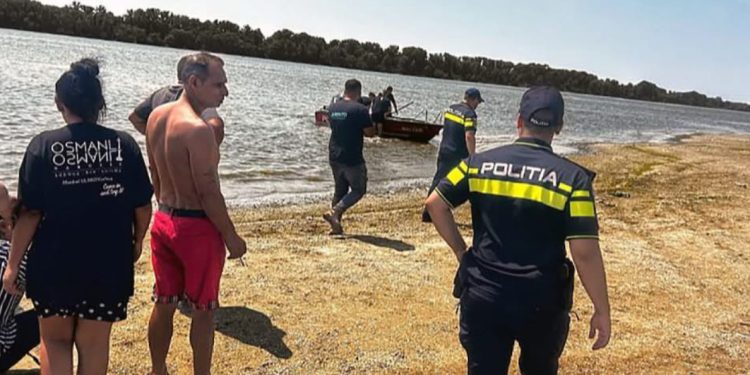 Tragedija na Dunavu: Mladi roditelji poginuli spašavajući bebu – otac je držao dok nije stigla pomoć