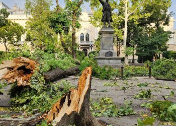 Oluje tutnje Srbijom: RHMZ izdao hitno upozorenje – građani i službe u pripravnosti