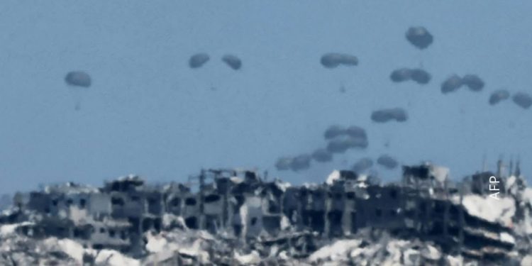 Francuska dostavila 40 tona hrane Gazi iz zraka: Hitna pomoć za opkoljenu enklavu