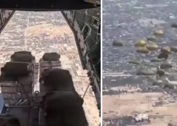 Video snimak iz španskog aviona tokom dostave pomoći Gazi, hrana i druge potrepštine VIDEO