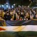 „Glasno za slobodu“: Novi Pazar ustao za Palestinu — protest bukom, mural i poruke dostojanstva