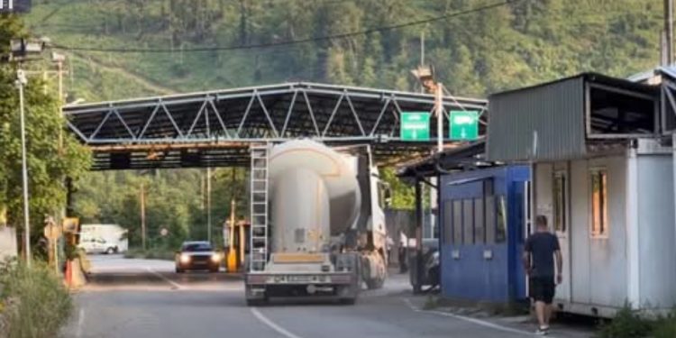 Hapšenje na Brnjaku: Kosovska policija privela službenika iz Novog Pazara, javnost u neizvesnosti