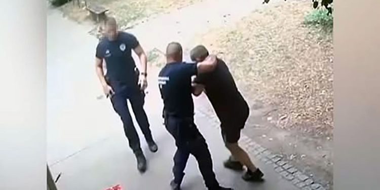 Interventna jedinica 92 pretukla maloljetnika – snimak razotkrio brutalnost
