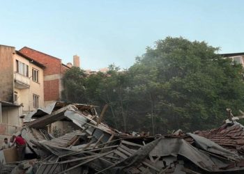 Potres magnitude 6,1 pogodio zapadnu Tursku – osjetio se u Istanbulu i Izmiru, spašavanje u toku