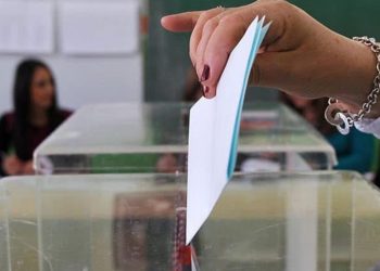 Vučić podvio rep: Od tvrdog nema izbora do prevremenih izbora do kraja godine