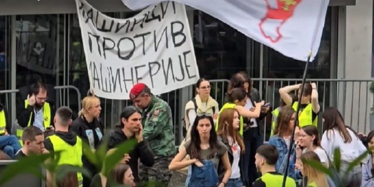 Studentska lista bez lidera spremna: Novi politički glas izvan opozicije i vlasti