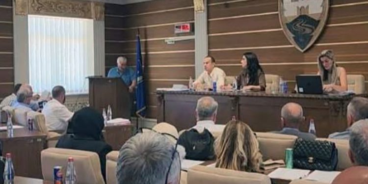 Burna sjednica u Sjenici: Smjene, budžet, rušenje Doma kulture i nezakonitost
