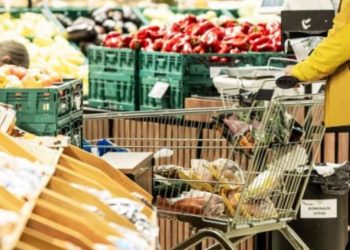 Ograničavanje trgovačkih marži: Država najavljuje pad cena osnovnih proizvoda do 20 %