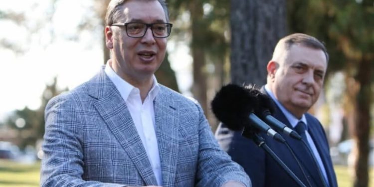 Opozicija otkriva: Dodik predsjednik a Vučić premijer Srbije