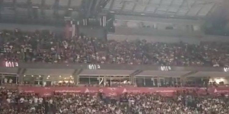 Beogradska arena grmela: Vučiću pumpali a Dodiku zviždali