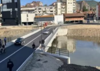 Mitrovica: Otvoren most preko Ibra, povezuje južni u sjeverni  dio grada