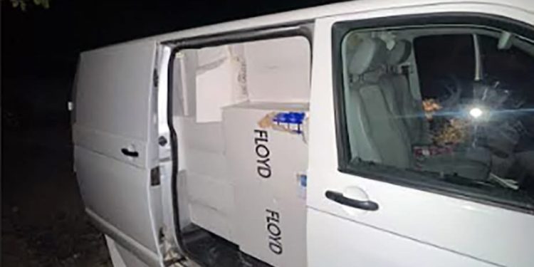 Kosovska policija otkrila 797.000 komada cigareta, sumnja na krijumčarenje iz Novog Pazara