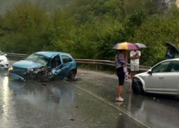 U sudaru kod Dobrakova teško povređen Sjeničak i još jedna osoba, vozac kamiona uhapšen