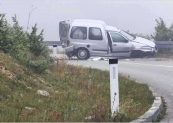 Vozac strada dok je postavljao sigurnosni trougao, drugo vozilo naletelo na njega