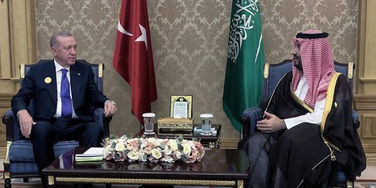 Napad na Katar probudio Arape: Bin Salman traži islamsku i međunarodnu reakciju