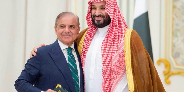 Saudijska Arabija i Pakistan potpisali pakt o međusobnoj odbrani: “Agresija na jednu je agresija na obje”