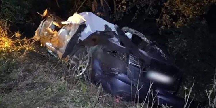 Tragedija u Njemačkoj: Otac i dvoje djece izgorjeli u Tesli – zbog kvake nisu mogli biti spašeni