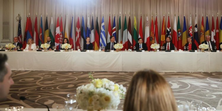Vučić izostavljen sa večere američkog predsednika u UN: „Srbija van tokova međunarodnih interesa“