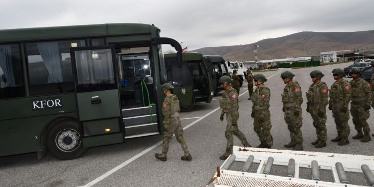 Turska preuzima komandu KFOR-a 3. oktobra: Oklopna vozila već na ulicama Kosova