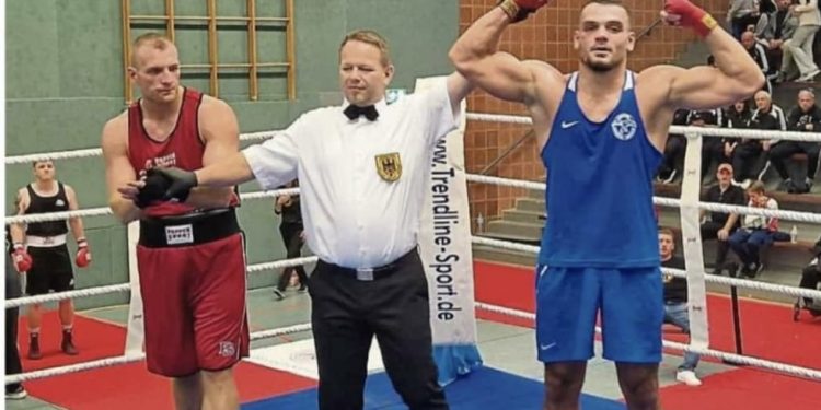 Dženis Etemović: Sandžački teškaš koji dominira njemačkim ringom