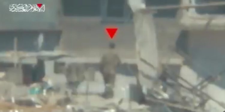 Brigada Al-Qassam objavila snimak: Likvidirani izraelski vojnici i uništena vojna vozila VIDEO