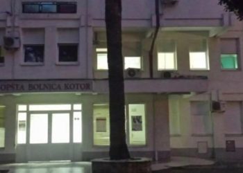 Napad u bolnici: Hiturga povrijedio, infektologa držao zarobljenig u sobi