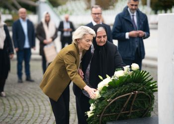 Ursula von der Leyen u Potočarima: “EU će zauvijek pamtiti genocid u Srebrenici”
