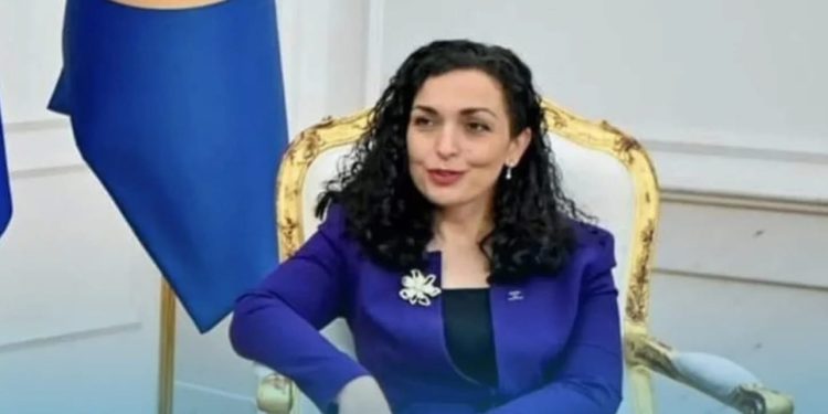 Osmani: Vučić misli da može da prijeti Turskoj kao što to radi susjedima