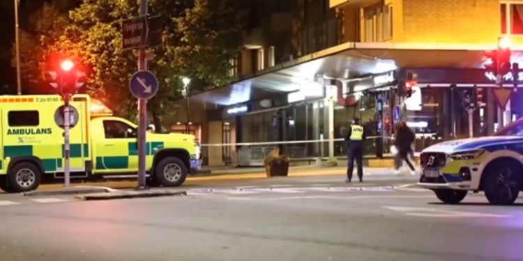 Švedska pod šokom: Dječak (14) ranio šest osoba u centru Gävlea
