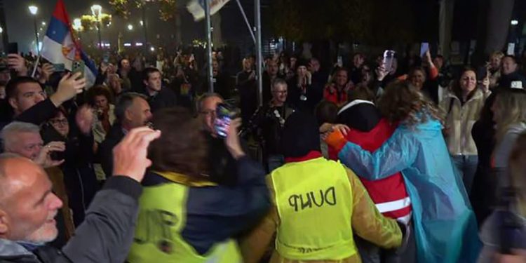 Studenti iz Novog Pazara stigli u Požegu: “Pumpaj!” uz vatromet, podršku i humanitarnu misiju