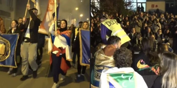 Novopazarski studenti stigli u Kosjerić, doček uz vatromet: Policija pretresala kombi koji ih prati