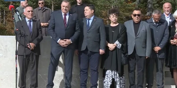 Spomenik na Palama: Veličanje osuđenih za ratne zločine i negiranje Bošnjaka