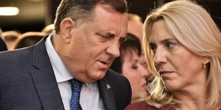 SAD ukinule sankcije Miloradu Dodiku i Željki Cvijanović: Promjena kursa ili taktički potez