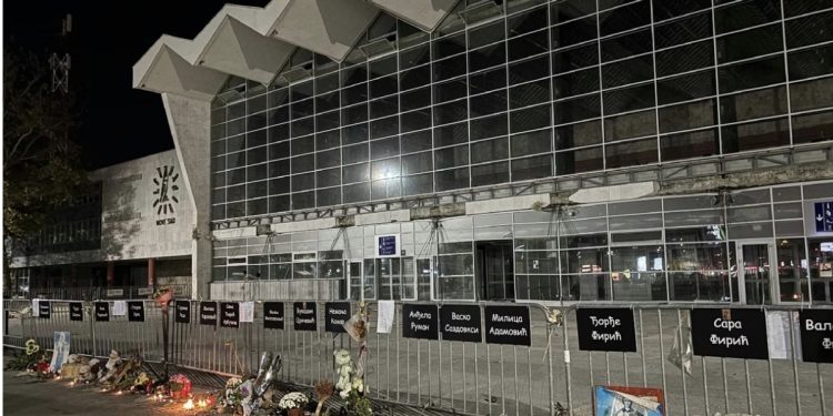 Godinu dana od tragedije u Novom Sadu: 16 života, bez pravde- hapšenja, ostavke ali bez presude