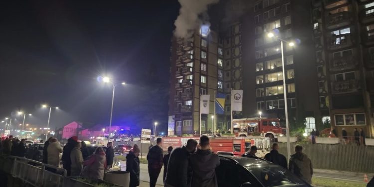 Tragedija u Tuzli: Najmanje 11 osoba nastradalo u požaru u Domu penzionera