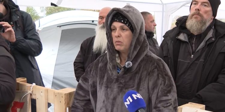 Dijana Hrka deseti dan u štrajku glađu: „Neću stati dok institucije ne počnu da rade svoj posao“