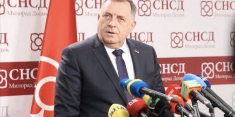 Ratnohuškački govor Dodika: Negiranje države BiH, Bošnjake naziva Turcima koji lažu i druge uvrede