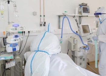 Koronavirus se ponovo širi: Pet smrtnih slučajeva u BiH, blagi porast u Srbiji