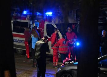 još jedna tragična saobraćajna nesreća u kojoj je jedno lice poginulo a pet povređeno
