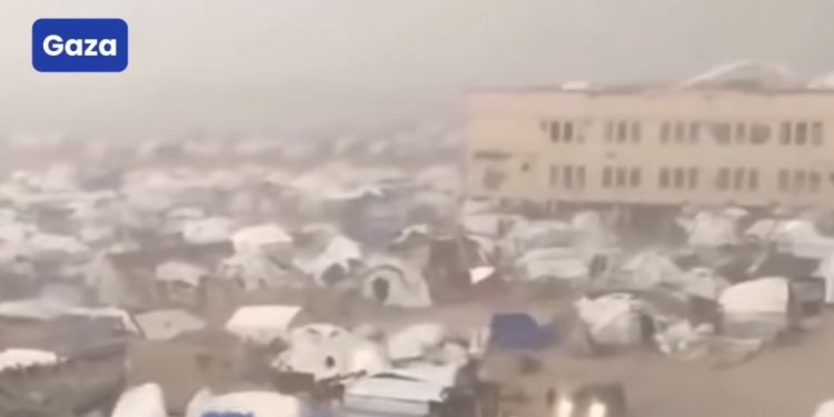 Jaka oluja nosila šatore u Gazi, teška humanitarna situacija nakon poplava VIDEO