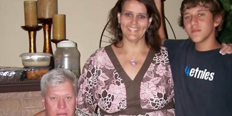 Za zločine koje čini širom svijeta Amerika plaća ceh: Dječak ubio roditelje pa pravio žurku