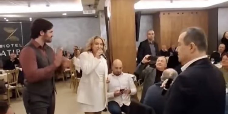 Srpski ministar ponovo zapjevao cetnicku pjesmu u društvu Marka Miloševića, sina najvećeg krvoloka Jugoslavije