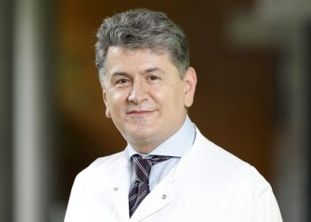 Svjetski a naš: Životni put Rifata Kačapora, od Orlja pa do vrha svjetske medicine