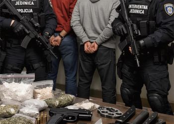 Novi Pazar: Policijska akcija tokom novogodišnje noći, zaplenjena doga, oružje i municija