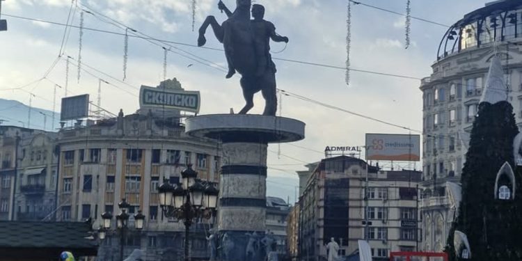 Skoplje: Preminulo dvogodišnje dijete ranjeno u novogodišnjoj noći