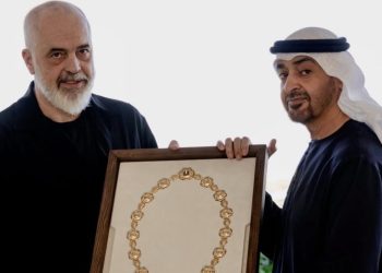 Premijer Albanije Edi Rama odlikovan najvišim ordenom UAE