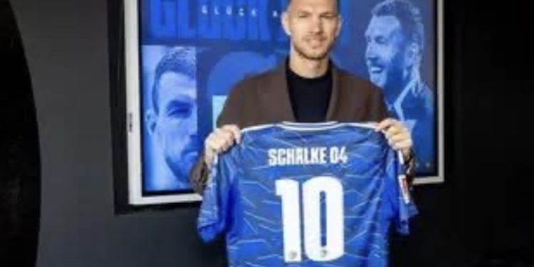 Edin Džeko se vraća u Njemačkoj: Schilke desetku rezervisao BiH dijamantu