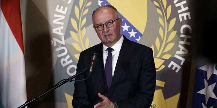 Helez: Dodik je politički leš, Vučić se za vrijeme agresije na BiH hvalio četničkom ideologijom